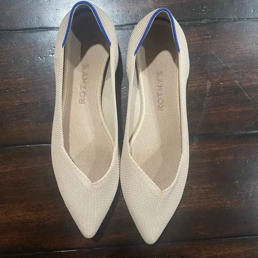 Rothys Size Pointed Toe Flats - Picture 9 of 11